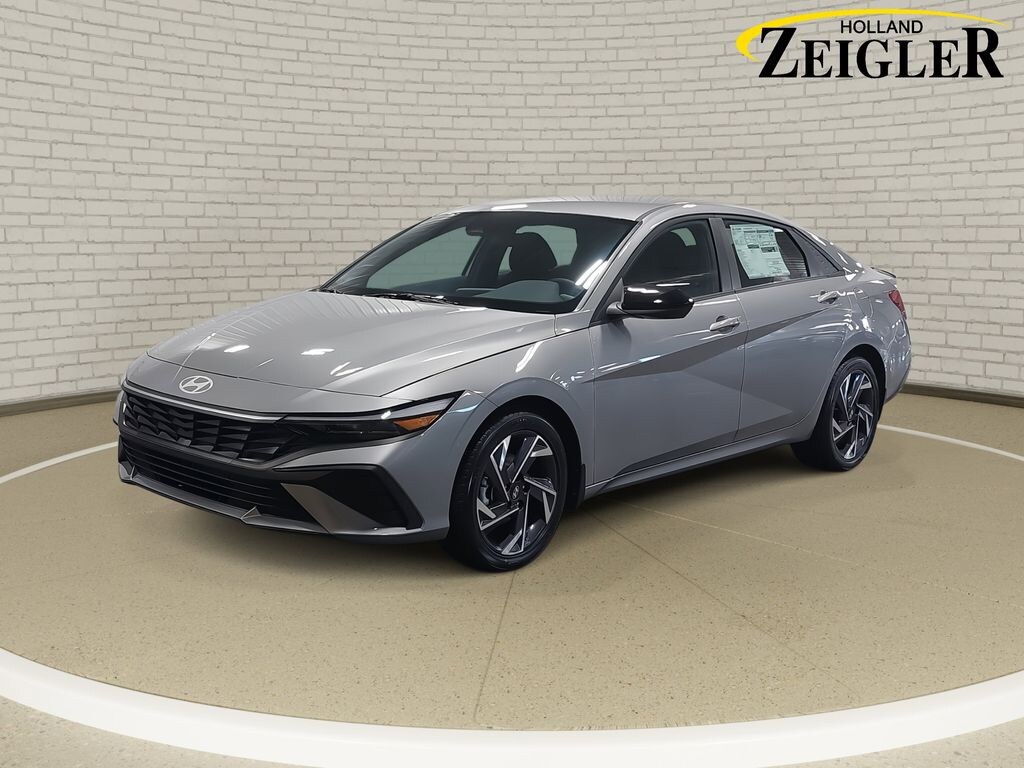 New 2025 Hyundai Elantra SEL Sport Sedan