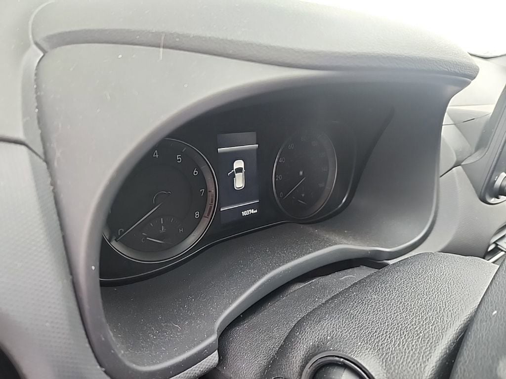 2023 HYUNDAI KONA - Image 2