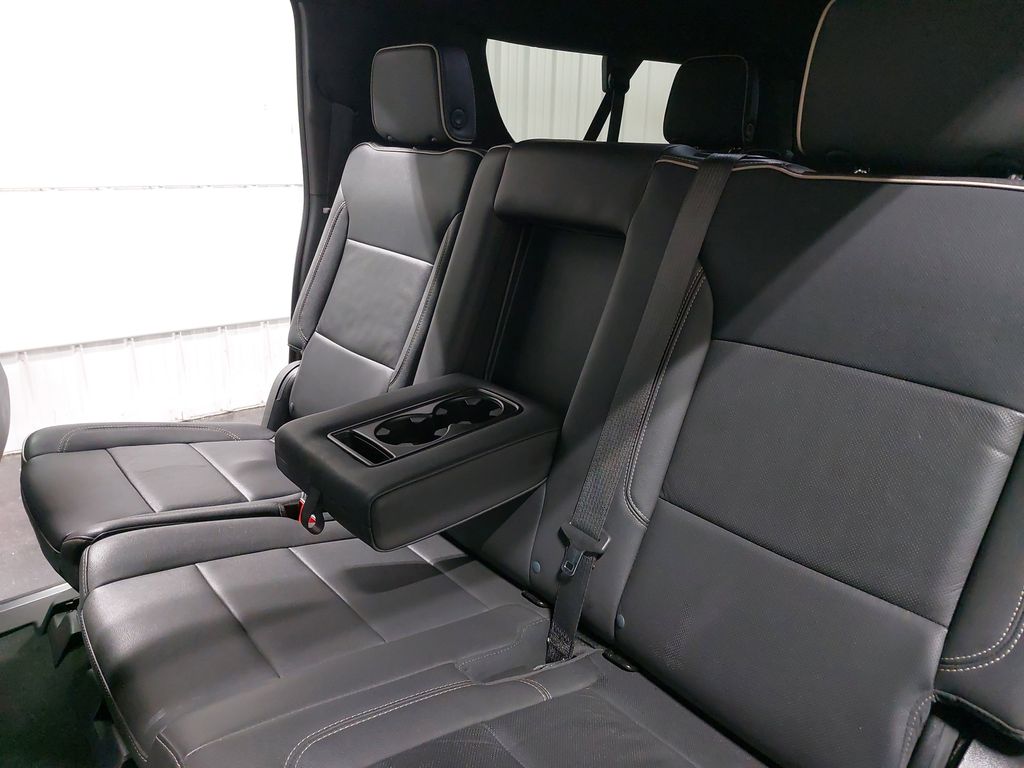 2024 GMC YUKON XL - Image 14