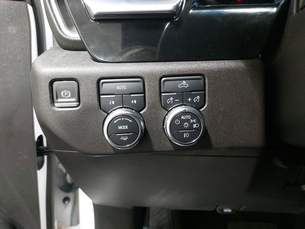 2022 GMC SIERRA - Image 26