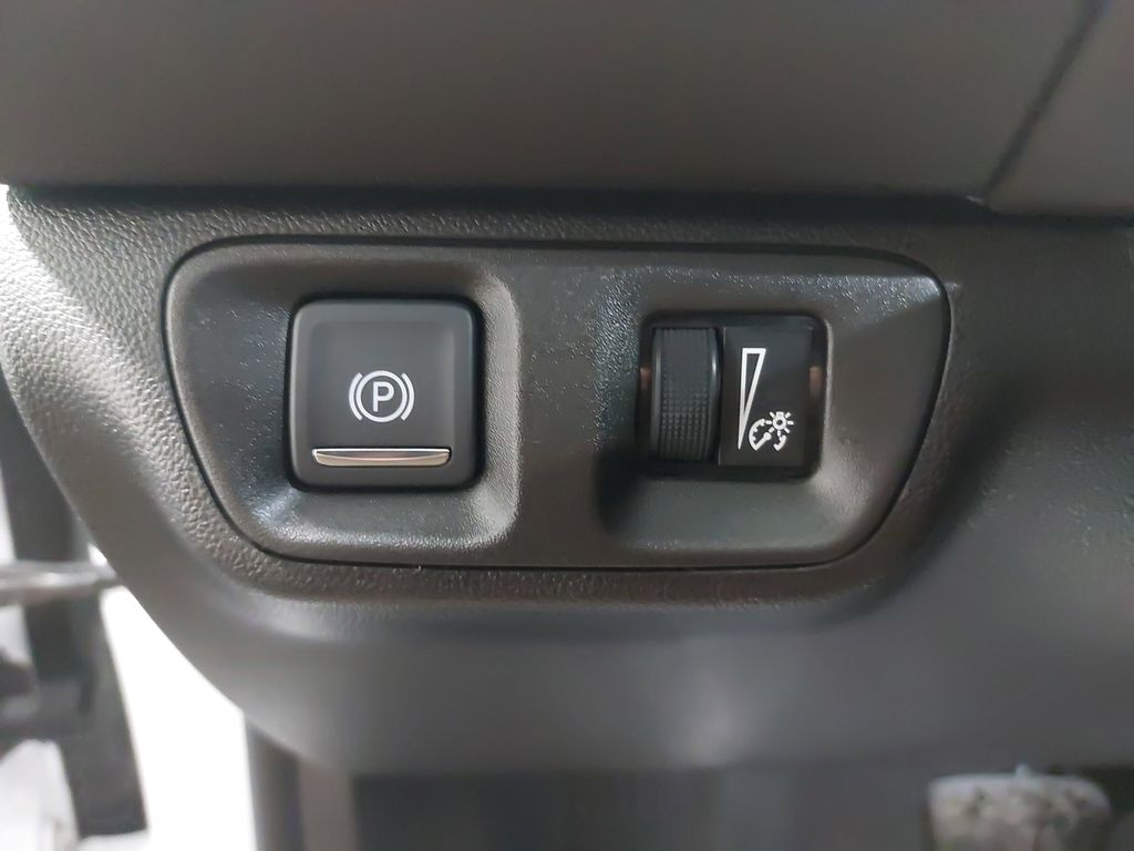 2023 GMC ACADIA - Image 29