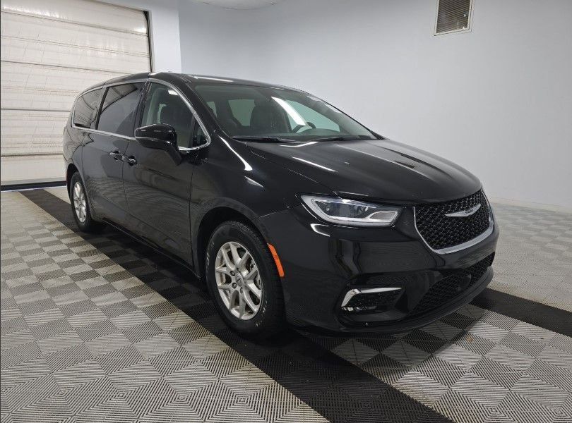 2024 CHRYSLER PACIFICA - Image 5