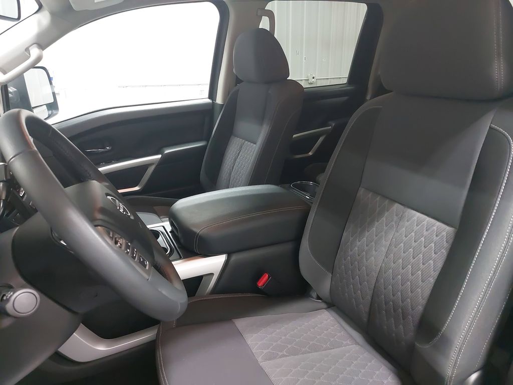 2024 NISSAN TITAN - Image 14