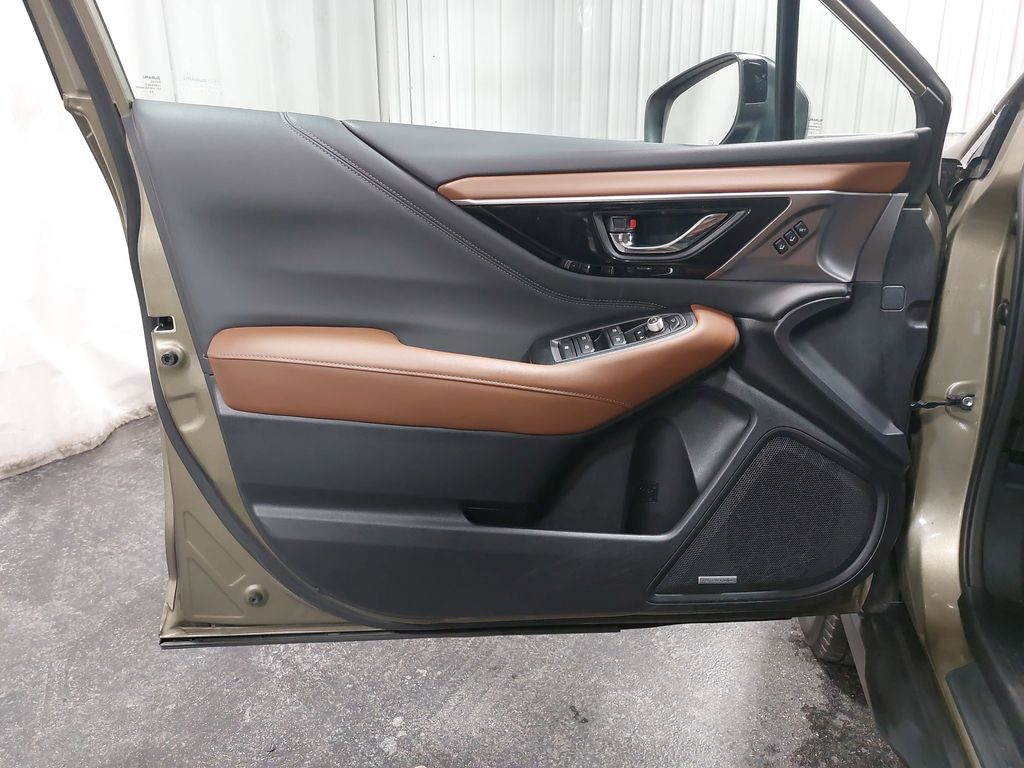 2024 SUBARU OUTBACK - Image 28