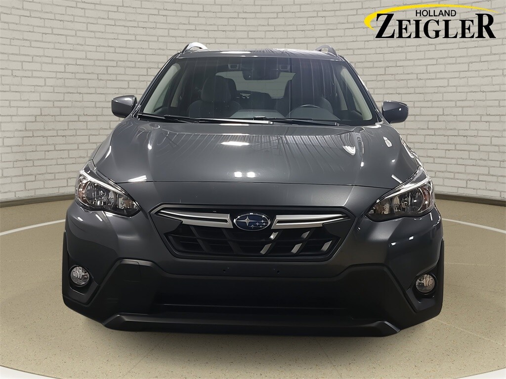 2023 Subaru Crosstrek Premium photo 2