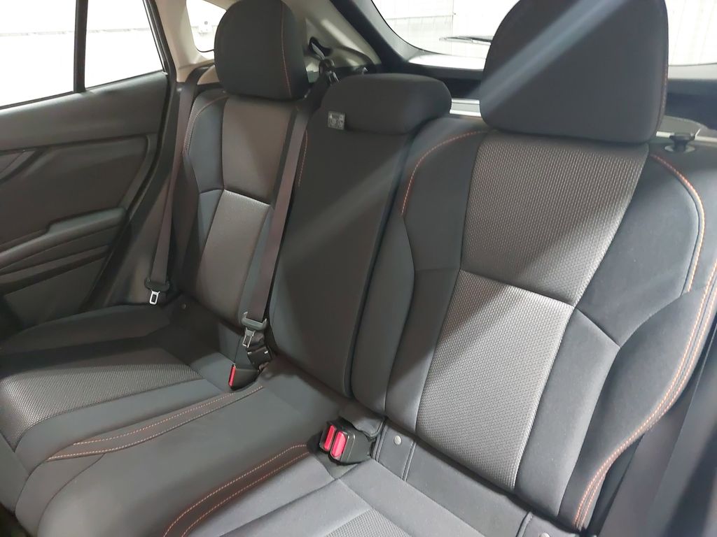 2022 SUBARU CROSSTREK - Image 13