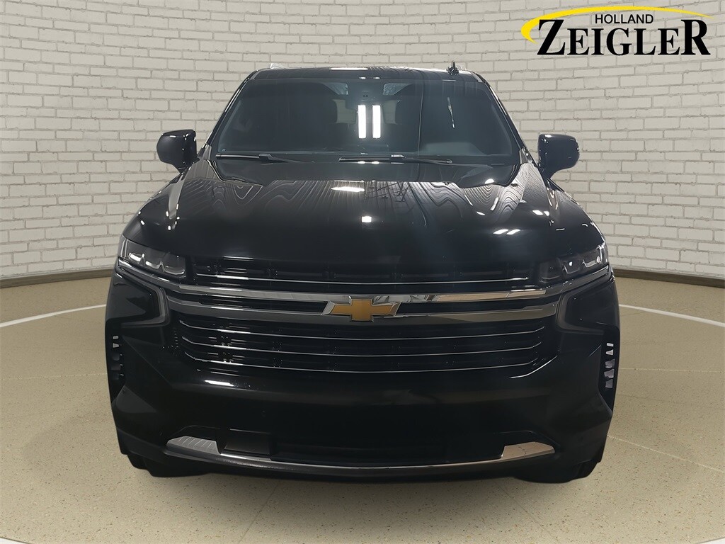 2023 Chevrolet Tahoe LT photo 2