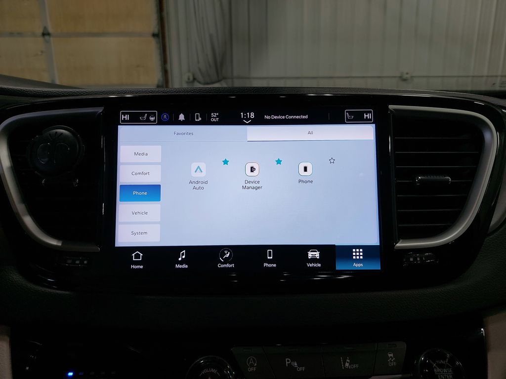 2024 CHRYSLER PACIFICA - Image 25