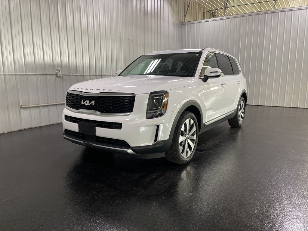 Used 2022 Kia Telluride S with VIN 5XYP6DHCXNG269997 for sale in Holland, MI