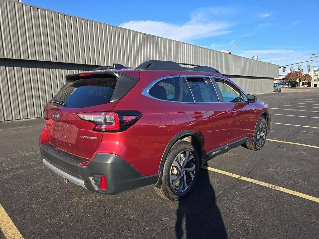 2022 Subaru Outback Limited photo 3