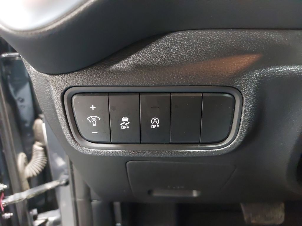 2024 KIA SOUL - Image 25