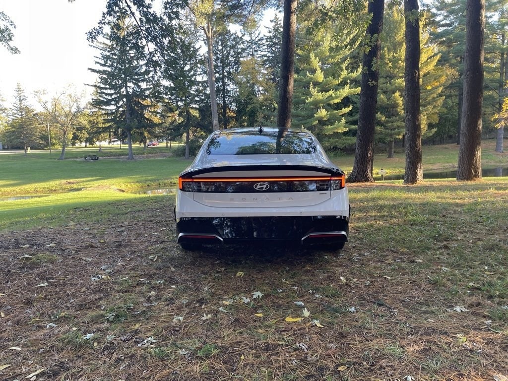 New 2026 Hyundai Sonata Hybrid Limited Sedan