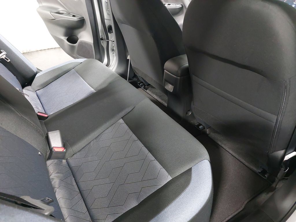 2025 Nissan Versa Sedan SV - Photo 11
