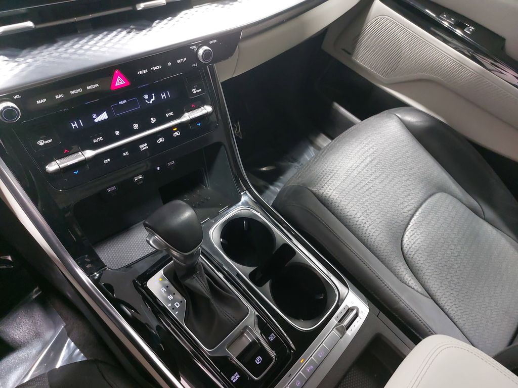 2023 KIA CARNIVAL - Image 27