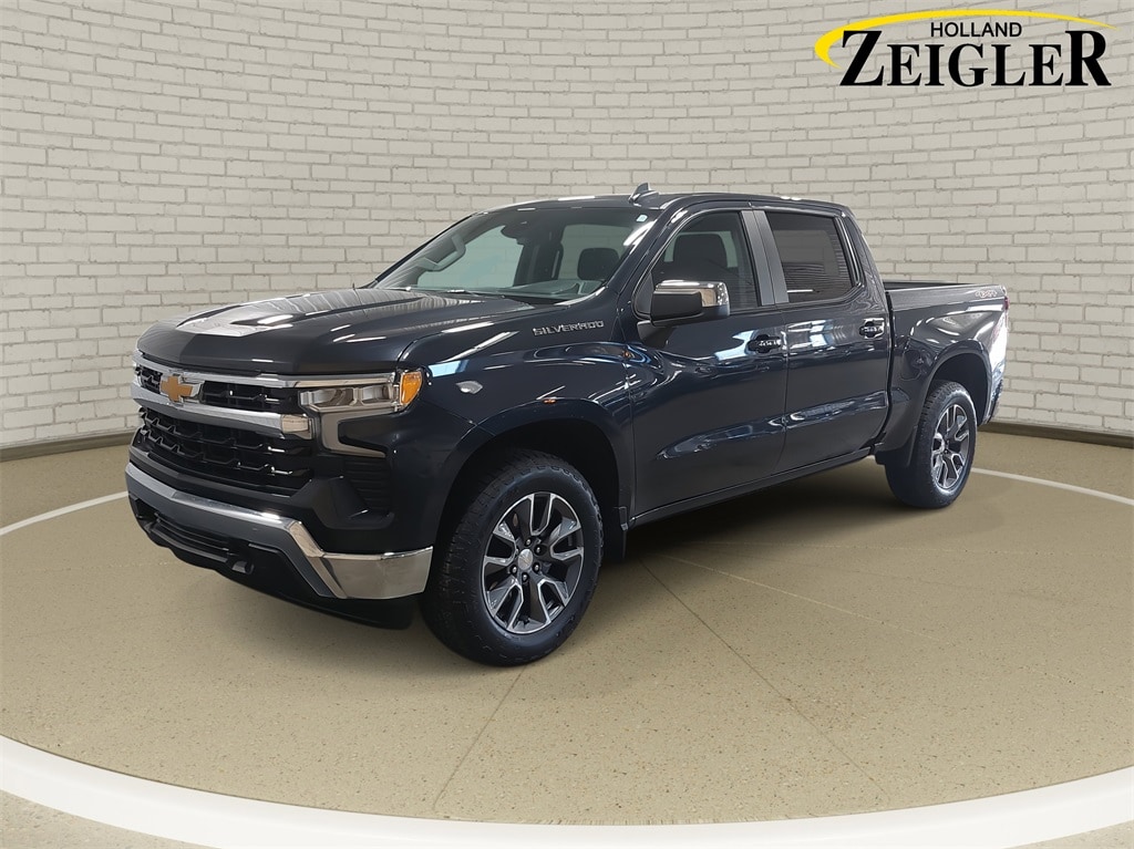 Used 2024 Chevrolet Silverado 1500 LT Truck