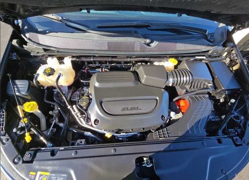 2024 CHRYSLER PACIFICA - Image 6