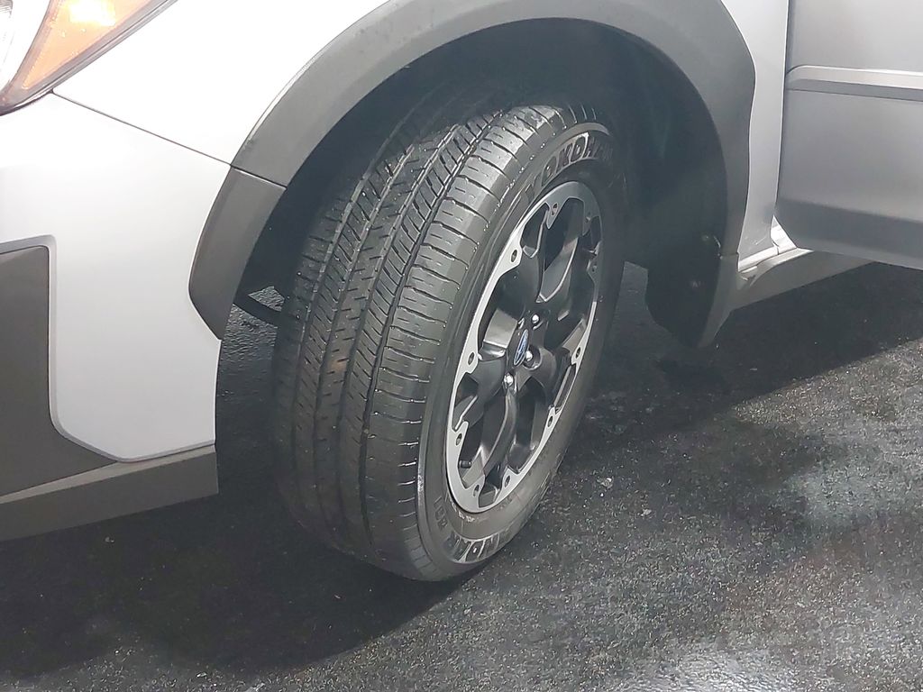 2022 SUBARU CROSSTREK - Image 32