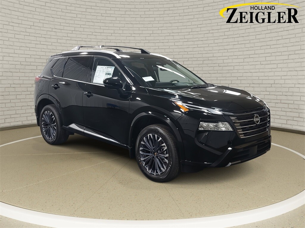 2026 Nissan Rogue Platinum photo 2