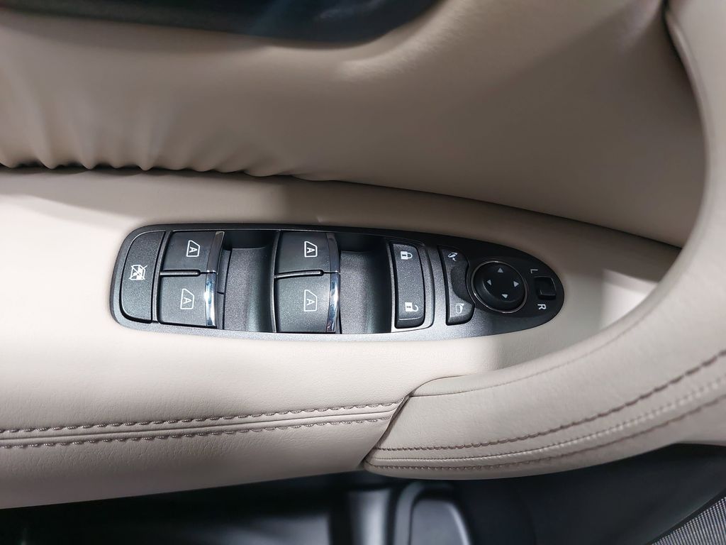 2024 NISSAN ARMADA - Image 31