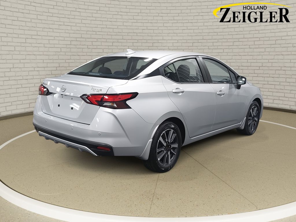 2025 Nissan Versa Sedan SV - Photo 5
