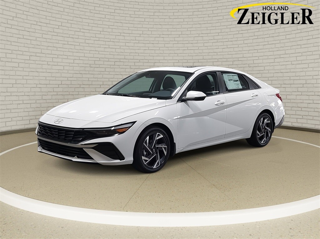 New 2025 Hyundai Elantra Limited Sedan