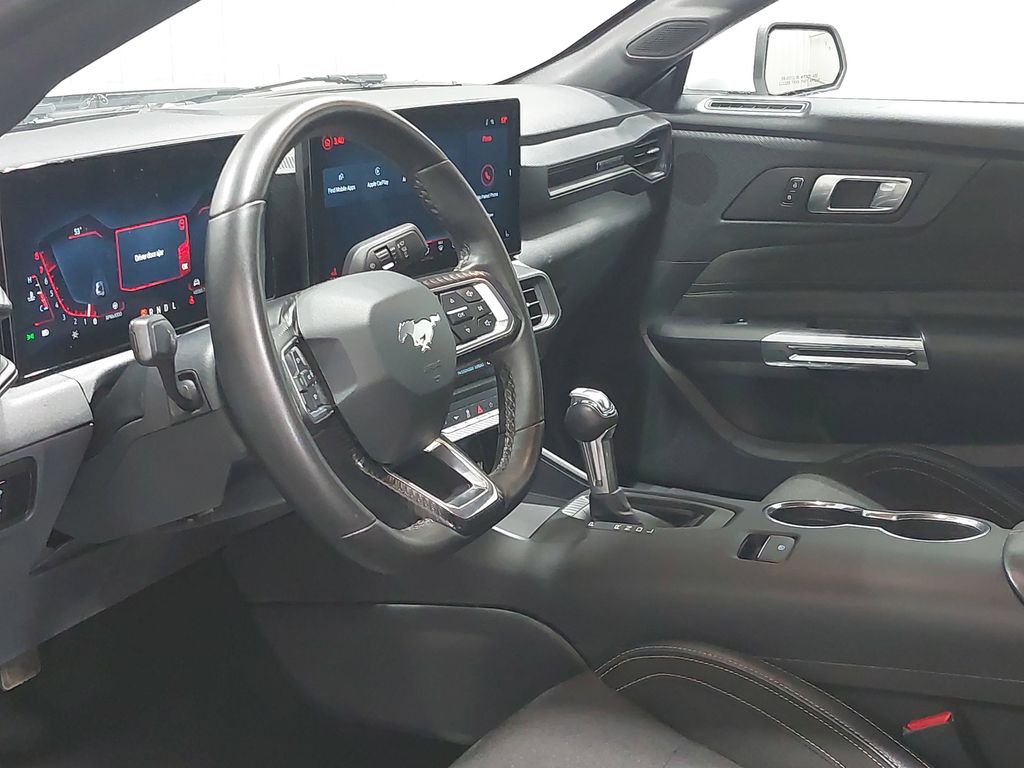 2024 FORD MUSTANG - Image 15