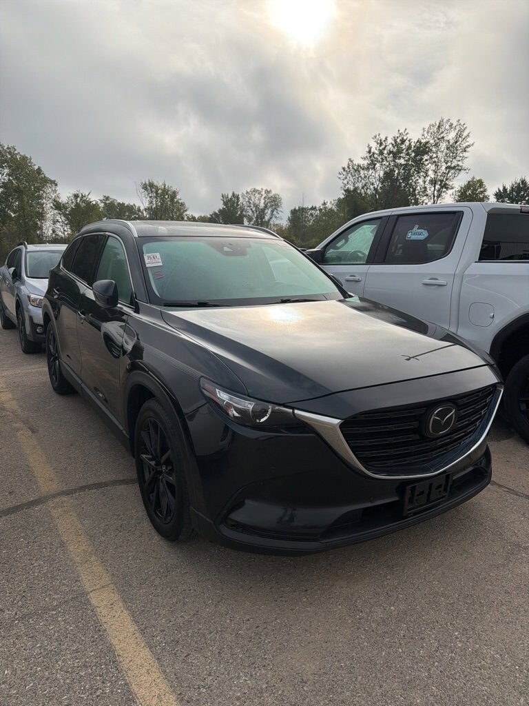 2022 Mazda CX-9 Touring photo 3