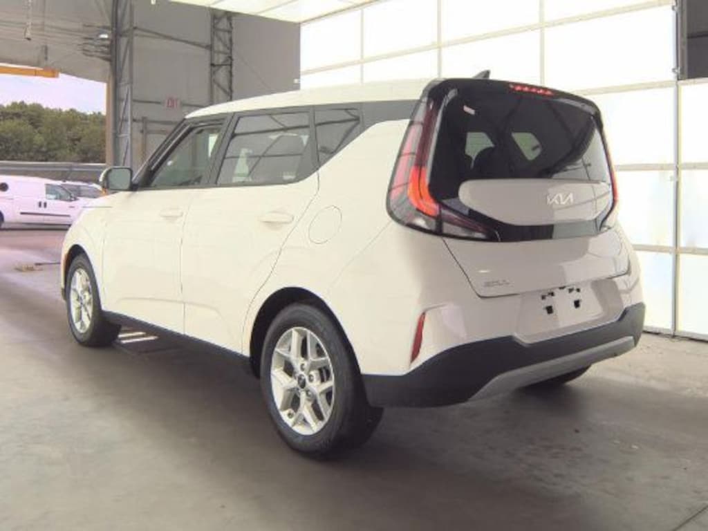 Certified 2025 Kia Soul LX Hatchback