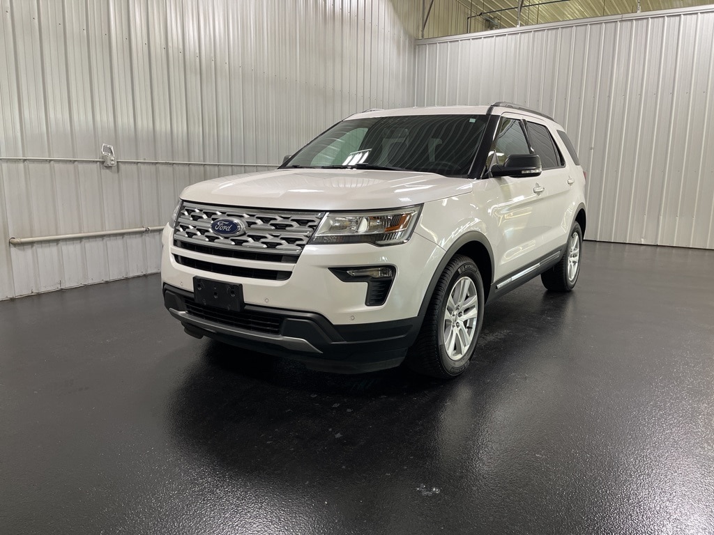 Used 2019 Ford Explorer XLT with VIN 1FM5K8D8XKGB35930 for sale in Holland, MI