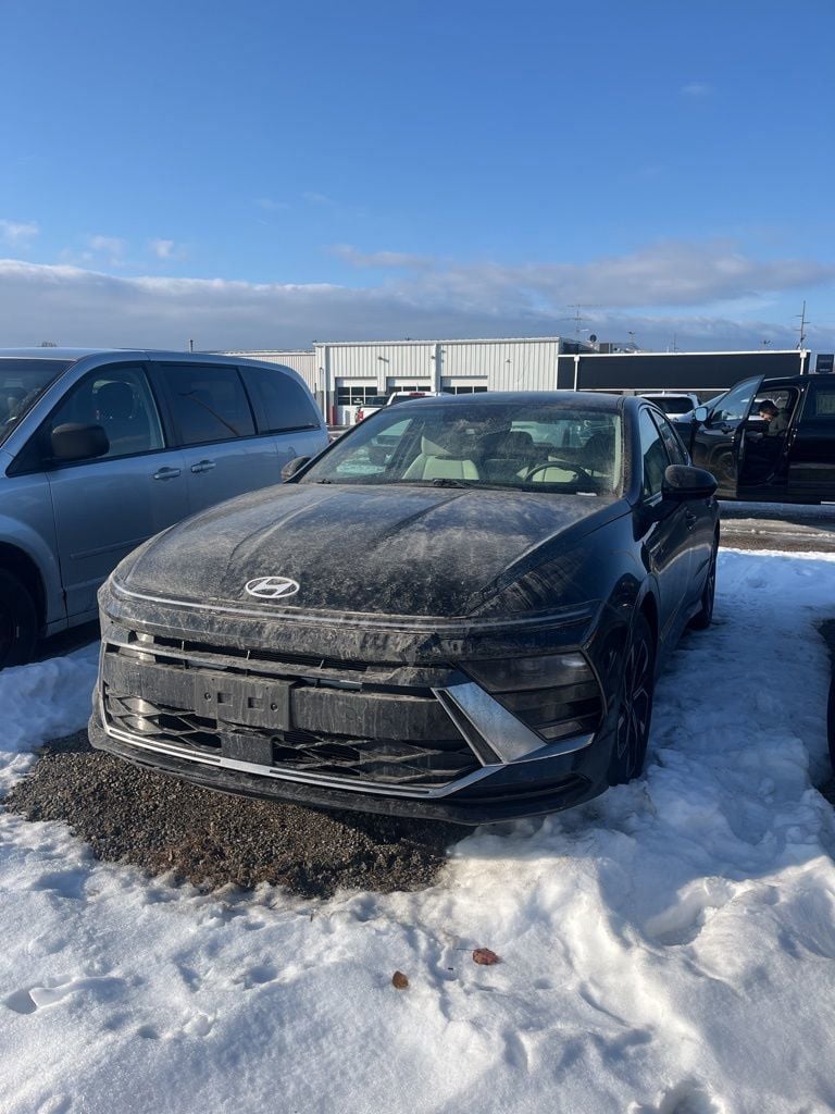 2025 Hyundai Sonata SEL's photo