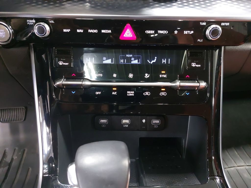 2024 KIA CARNIVAL - Image 26