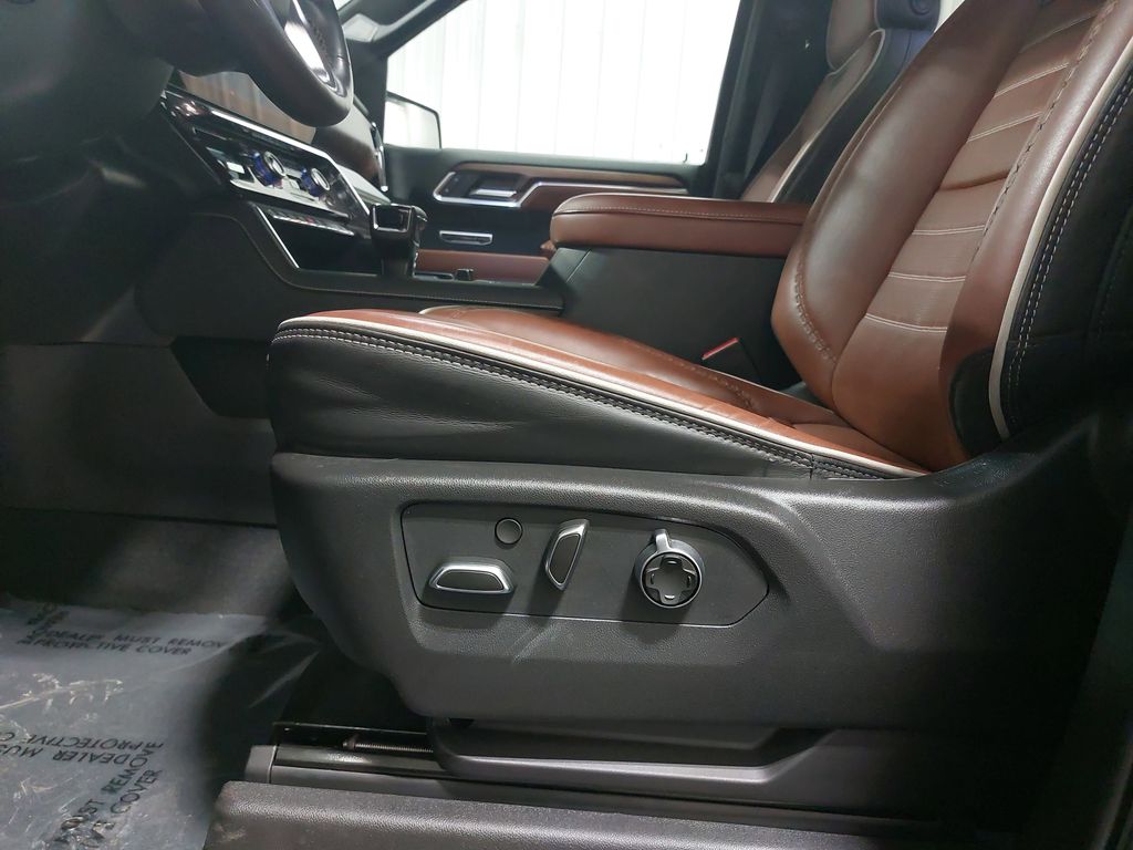 2025 GMC SIERRA - Image 31