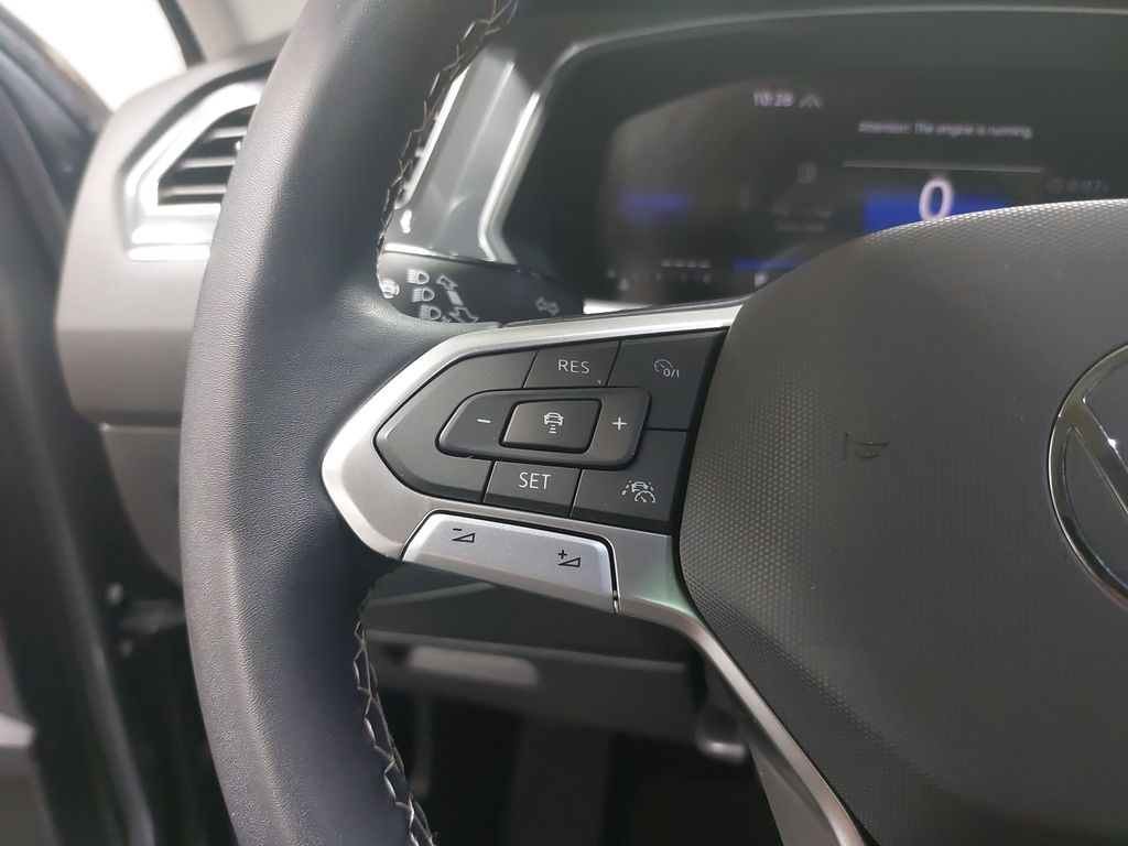 2023 VOLKSWAGEN TIGUAN - Image 16