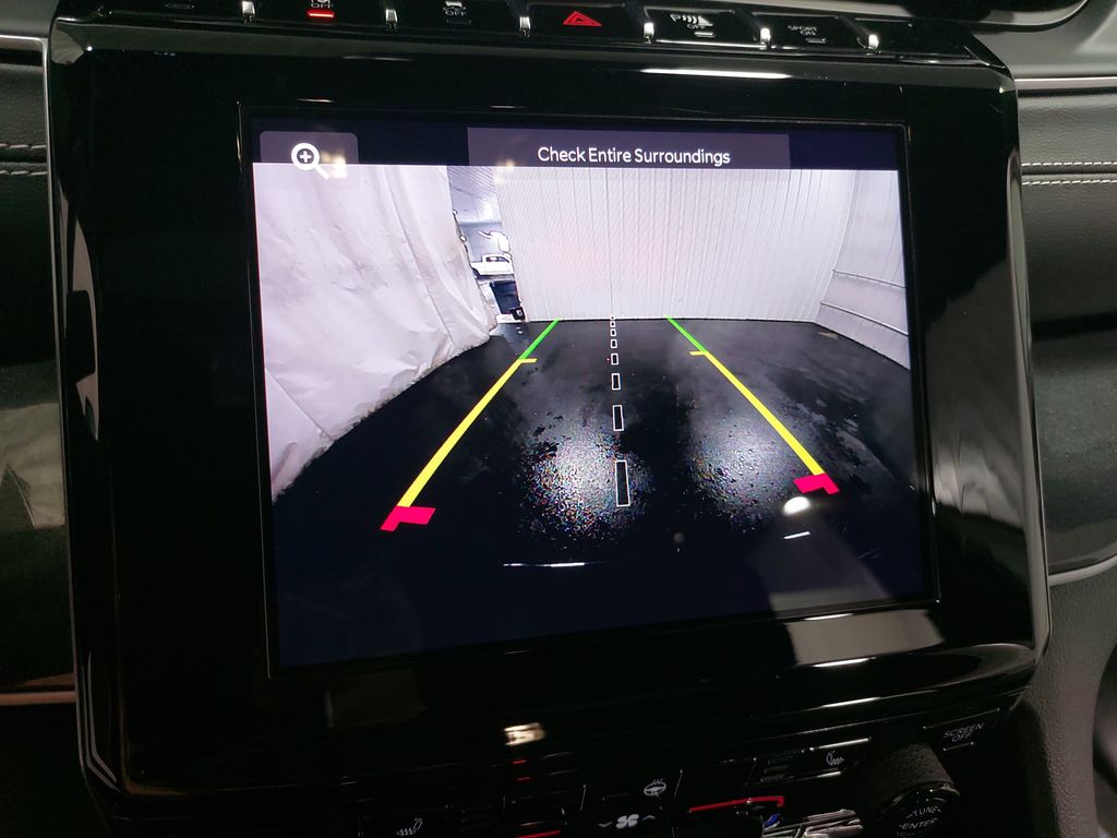 2023 JEEP GRAND CHEROKEE - Image 24