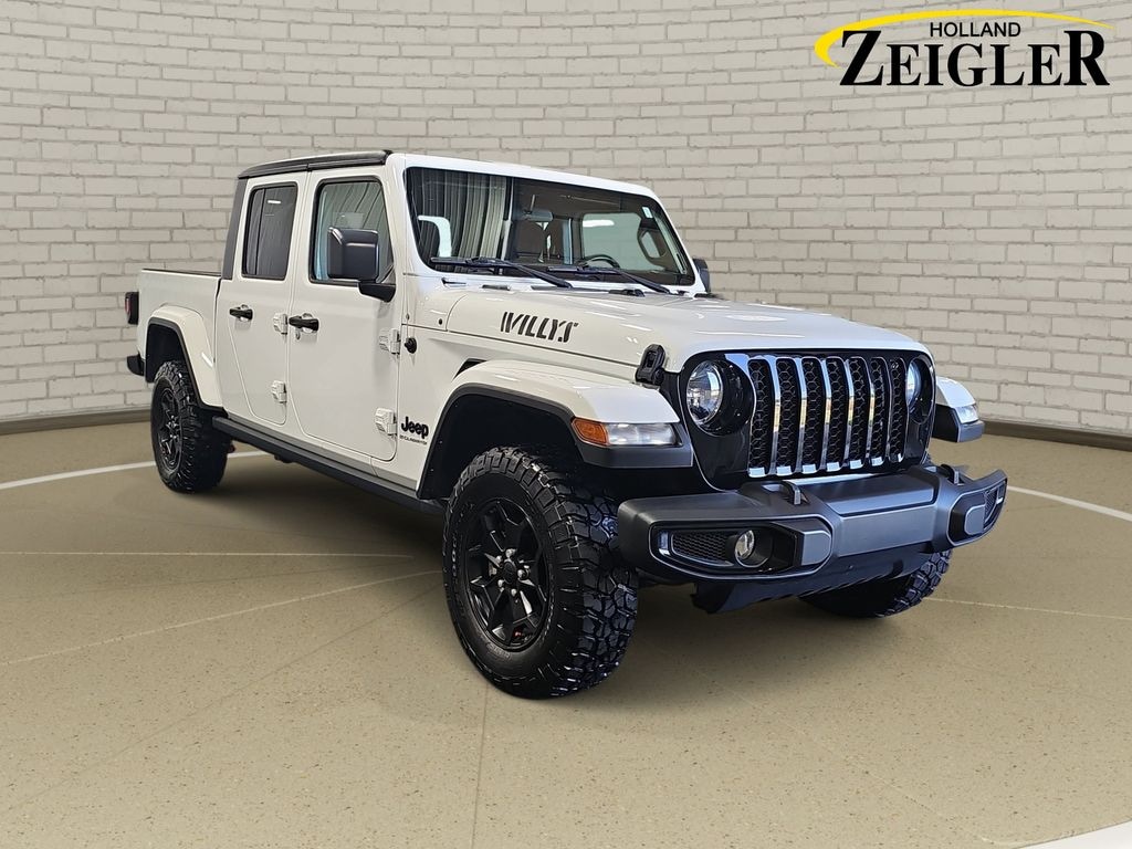 Used 2023 Jeep Gladiator Willys Truck