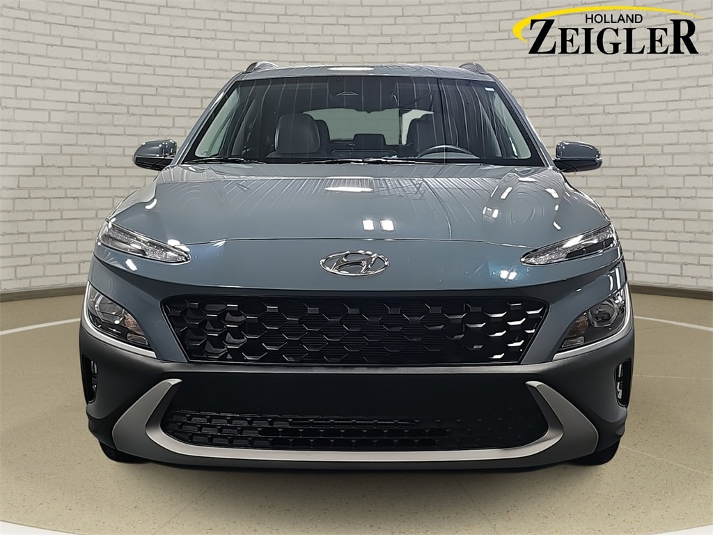 Used 2022 Hyundai Kona SEL with VIN KM8K6CAB0NU902748 for sale in Holland, MI
