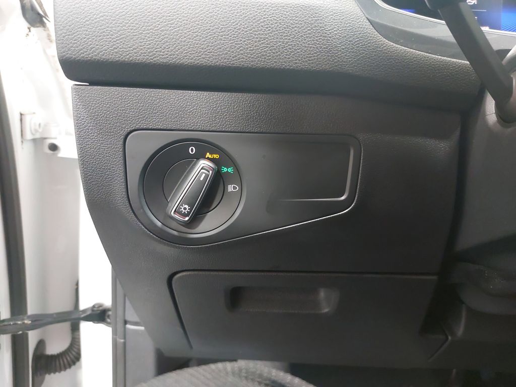 2022 VOLKSWAGEN TIGUAN - Image 25