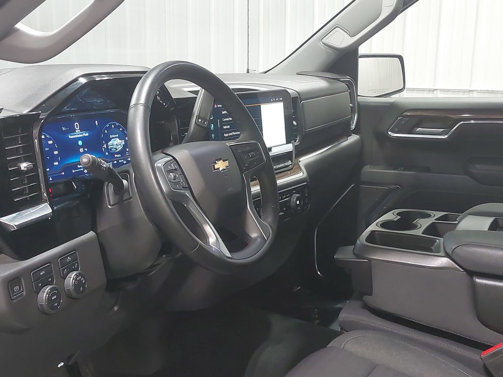 2023 CHEVROLET SILVERADO - Image 16