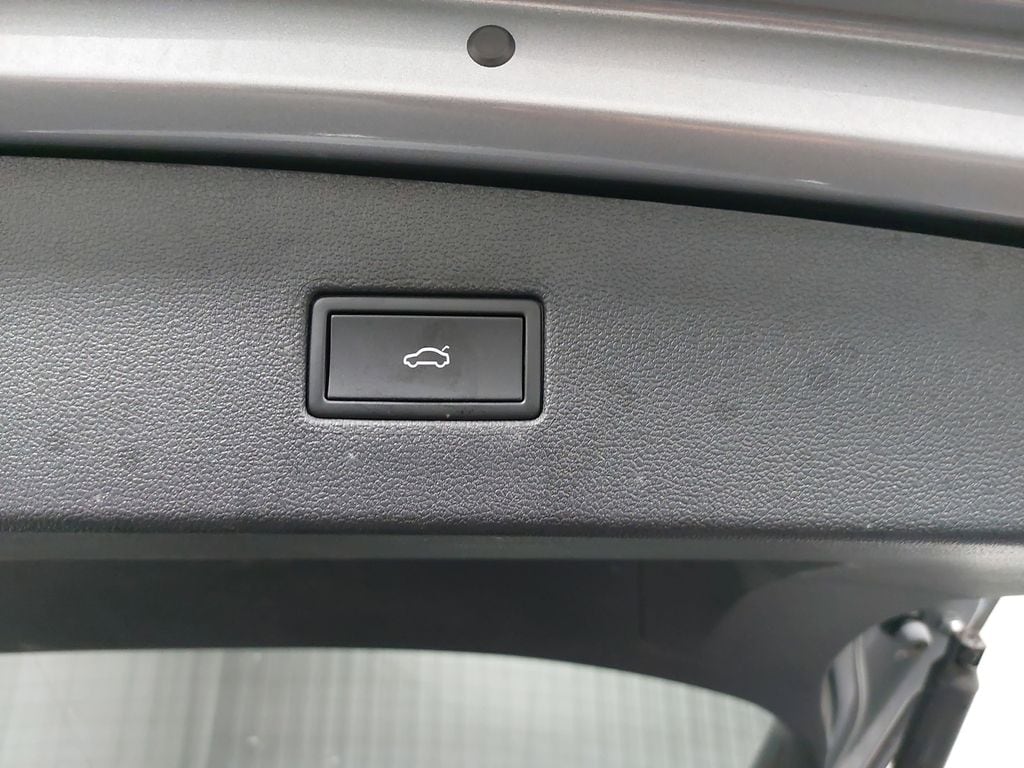 2024 VOLKSWAGEN TIGUAN - Image 13