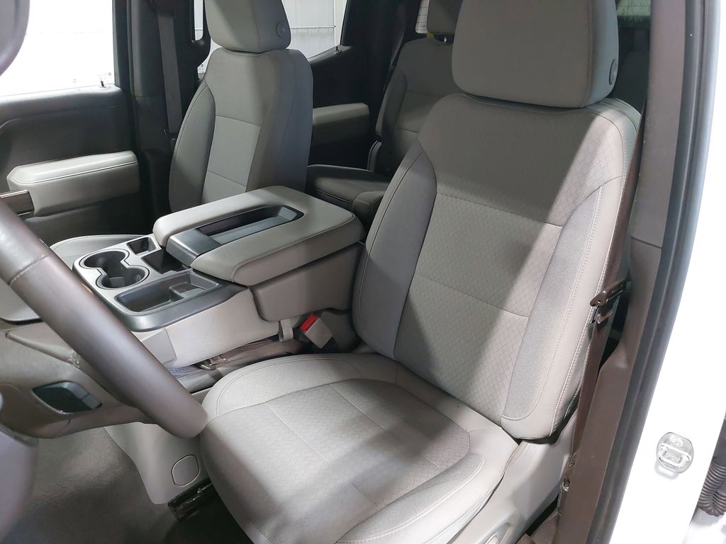 2021 CHEVROLET SILVERADO - Image 16