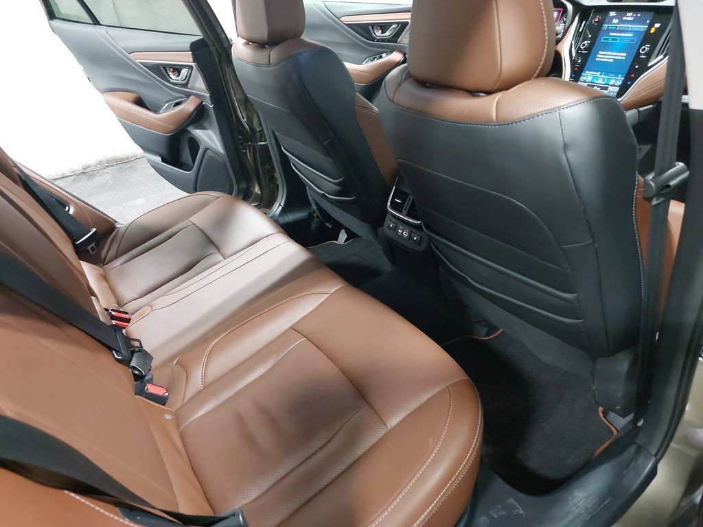 2024 SUBARU OUTBACK - Image 11