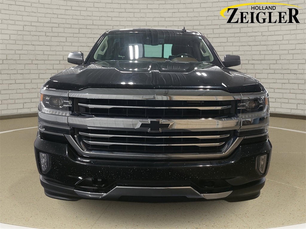 Used 2018 Chevrolet Silverado 1500 High Country with VIN 3GCUKTEJ5JG246411 for sale in Holland, MI