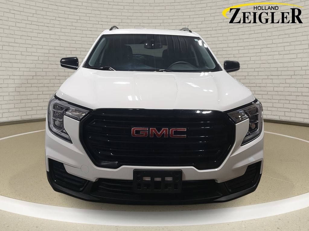 Used 2023 GMC Terrain SLE SUV