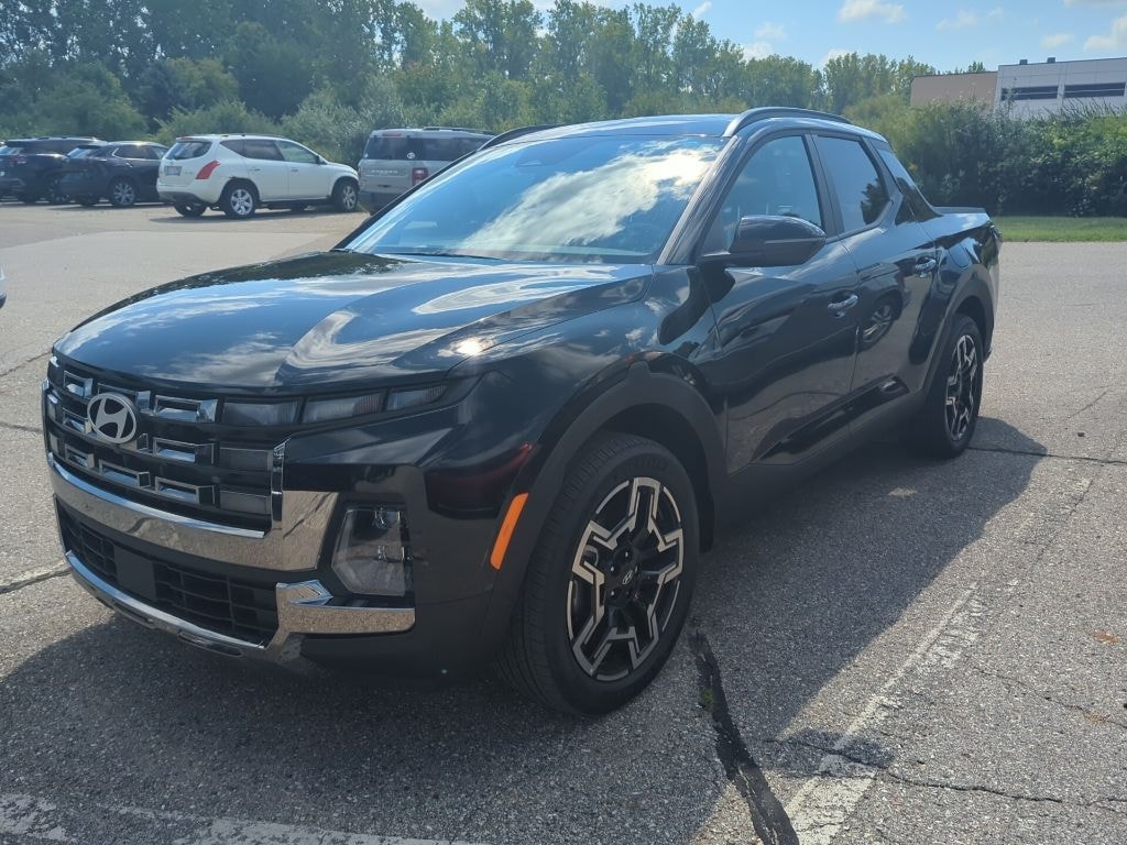 Certified 2025 Hyundai Santa Cruz Limited Truck