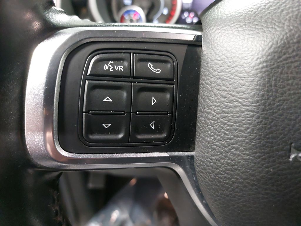 2019 RAM 3500 - Image 16