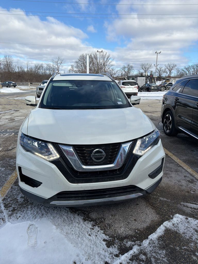 2019 NISSAN ROGUE - Image 2