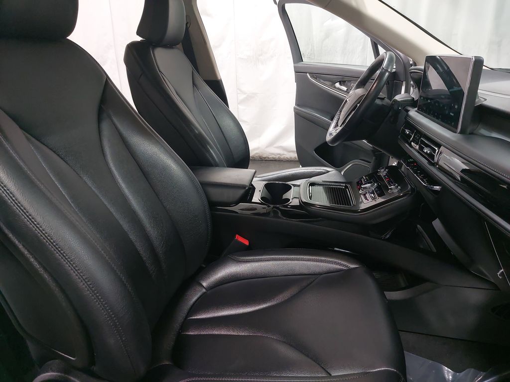 2023 LINCOLN NAUTILUS - Image 10