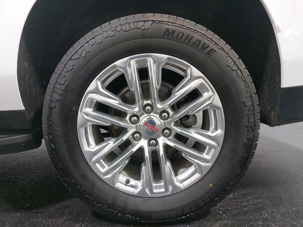 2024 GMC YUKON XL - Image 34
