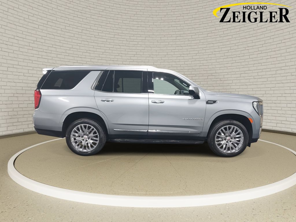 2024 GMC YUKON - Image 4