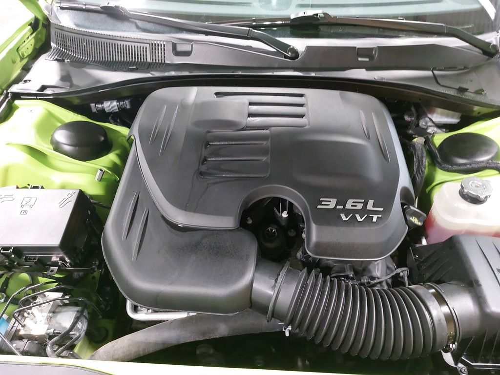 2023 DODGE CHARGER - Image 30